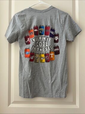 New World Graphics 2 sided graphic Tee SEC Chest Logo/vibrant Beer Colleges S